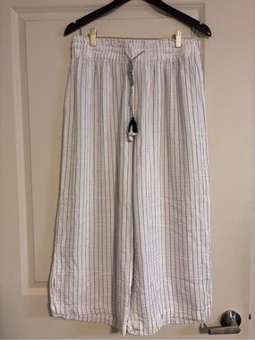 C&C California White Vertical-Stripe Drawstring Joggers